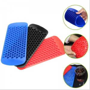 Szilikon mini jégkocka tálcák, 150 szív alakú darab zúzott jégformák Könnyű engedje ki a kis jégkockákat a whisky koktélok hűtéséhez, Konyhai eszközök egymásra rakható jégtálcák, fagyasztó speciális kiegészítő szerszámok